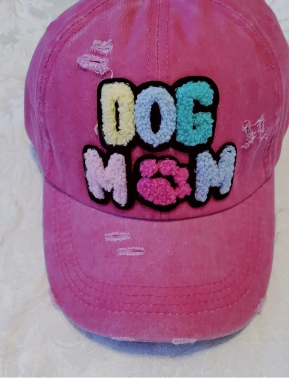 NWT Dog Mom Embroidered Burgundy  Baseball Cap